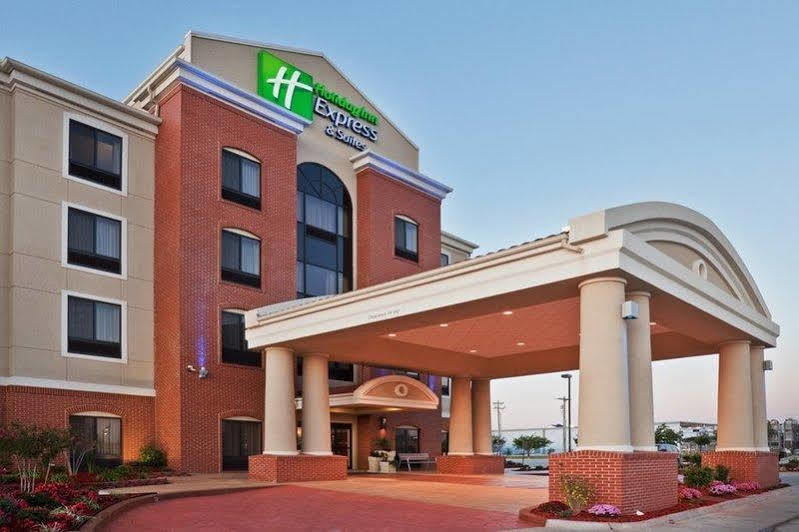 Holiday Inn Express & Suites Bonham By Ihg Екстер'єр фото